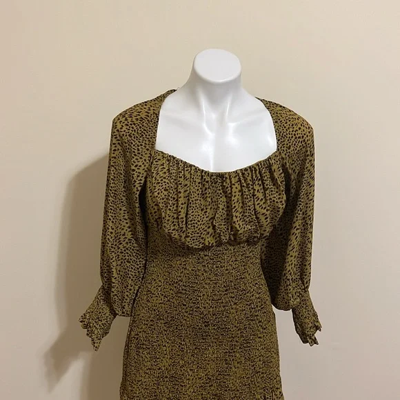 Elliatt Romance dress size L NWOT - Picture 3 of 14